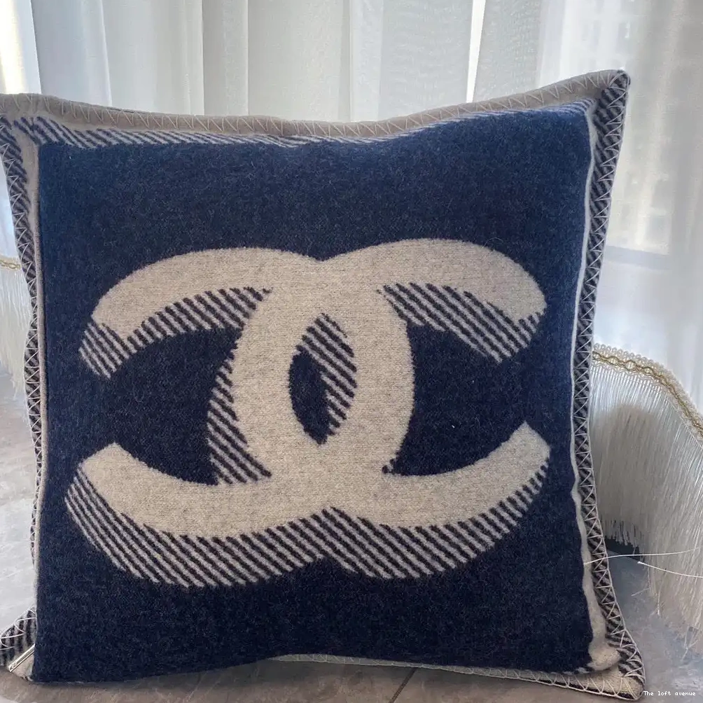 WOOL PILLOW 2.0 THROW COCO 0602